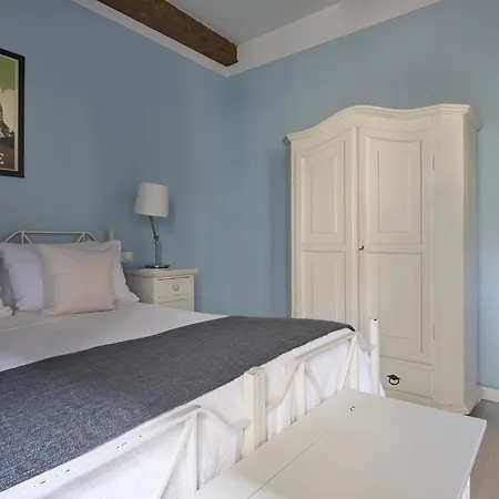 Panicale Blue Historic 1br Near Medici Chapels & Mercato
